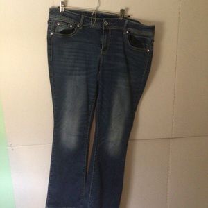APT.9 jeans size 16 bootcut